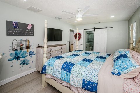 Купить виллу или дом в Спринг-Хилл, Флорида 7 комнат, 127.65м2, № 1786679 - фото 24