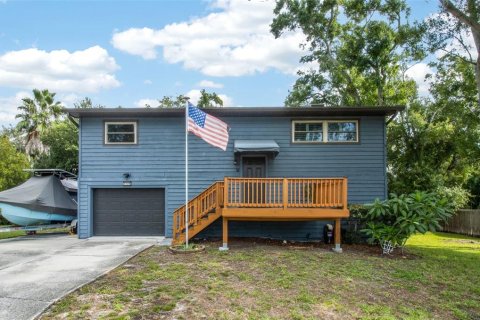 House in Clearwater, Florida 3 bedrooms, 144 sq.m. № 2312363