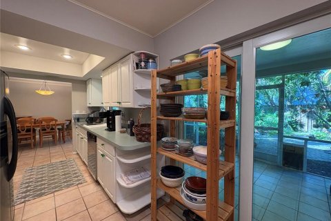 House in Sarasota, Florida 2 bedrooms, 116.13 sq.m. № 2421975 - photo 14