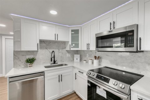 Casa en venta en Holiday, Florida, 3 dormitorios, 127.09 m2 № 1447194 - foto 5