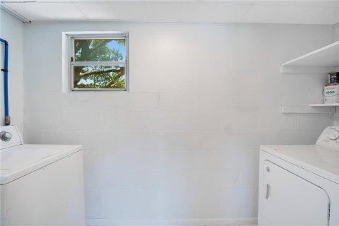 Villa ou maison à vendre à Sanford, Floride: 2 chambres, 77.11 m2 № 1806955 - photo 19