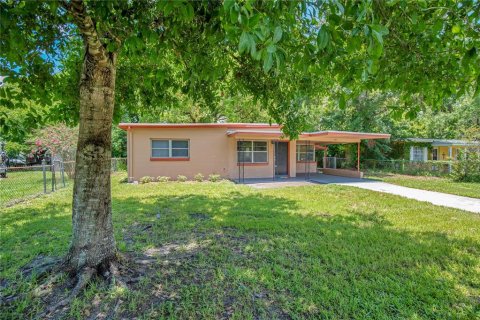 Villa ou maison à vendre à Sanford, Floride: 2 chambres, 77.11 m2 № 1806955 - photo 2
