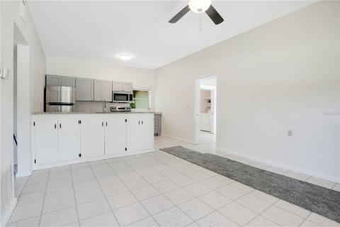 Villa ou maison à vendre à Sanford, Floride: 2 chambres, 77.11 m2 № 1806955 - photo 7