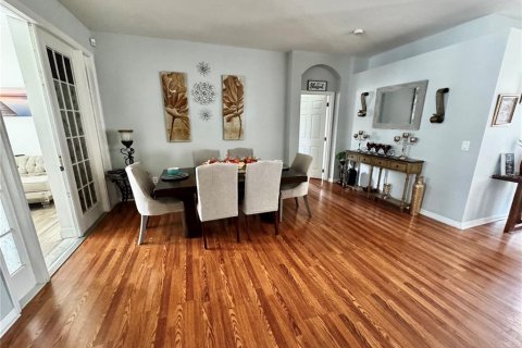 Villa ou maison à vendre à Kissimmee, Floride: 4 chambres, 250 m2 № 2196464 - photo 5