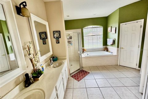 Villa ou maison à vendre à Kissimmee, Floride: 4 chambres, 250 m2 № 2196464 - photo 9