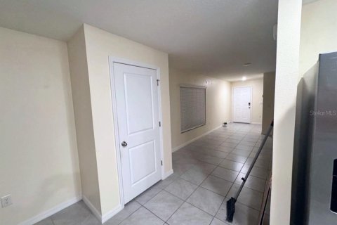 Villa ou maison à louer à Wimauma, Floride: 3 chambres, 140.84 m2 № 2416398 - photo 10