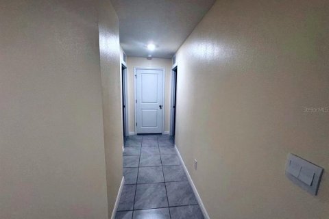 Villa ou maison à louer à Wimauma, Floride: 3 chambres, 140.84 m2 № 2416398 - photo 7