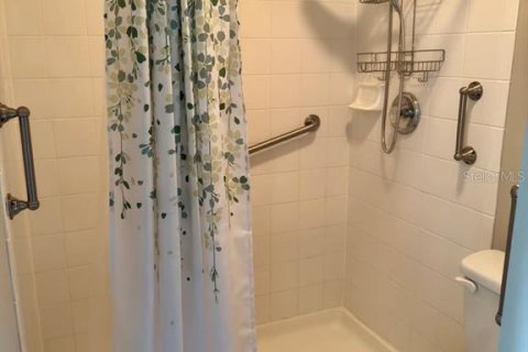 Copropriété à louer à Sarasota, Floride: 2 chambres, 99.22 m2 № 2214291 - photo 11