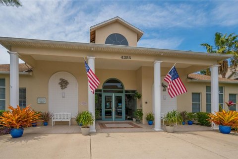 Copropriété à louer à Sarasota, Floride: 2 chambres, 99.22 m2 № 2214291 - photo 17