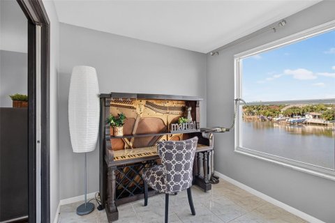 Copropriété à louer à Gulfport, Floride: 2 chambres, 116.13 m2 № 2416854 - photo 19