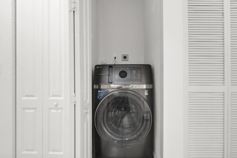 Copropriété à louer à Pembroke Pines, Floride: 3 chambres, 122.45 m2 № 2436100 - photo 28