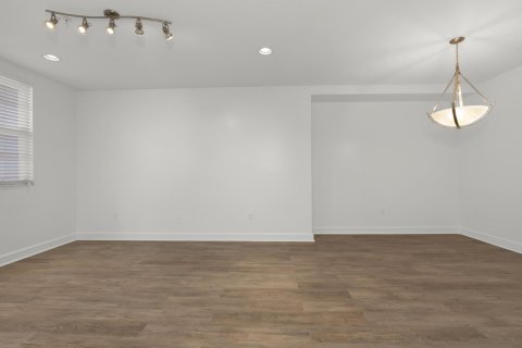 Copropriété à louer à Pembroke Pines, Floride: 3 chambres, 122.45 m2 № 2436100 - photo 9