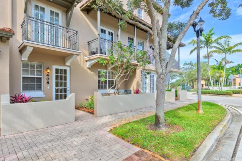 Condo à Pembroke Pines, Floride, 3 chambres  № 2436100