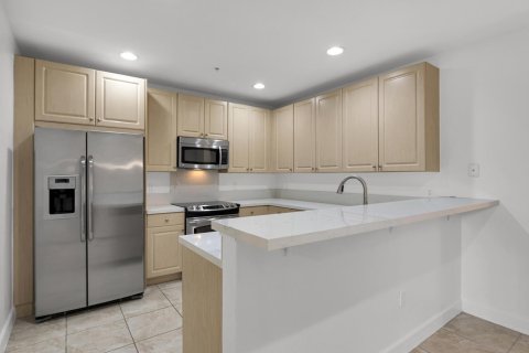 Copropriété à louer à Pembroke Pines, Floride: 3 chambres, 122.45 m2 № 2436100 - photo 14