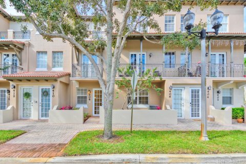 Copropriété à louer à Pembroke Pines, Floride: 3 chambres, 122.45 m2 № 2436100 - photo 2