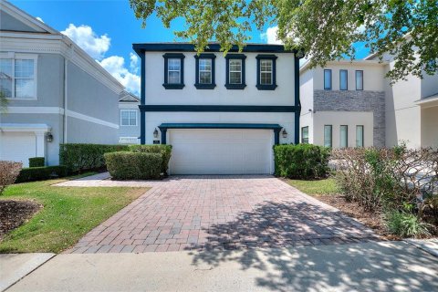 House in Kissimmee, Florida 5 bedrooms, 350.71 sq.m. № 2212935