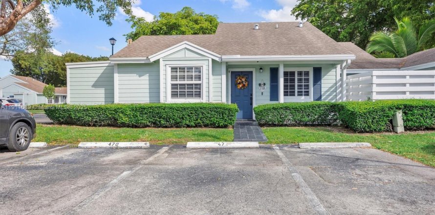 Villa ou maison à Miami, Floride 2 chambres, 68.56 m2 № 1966798