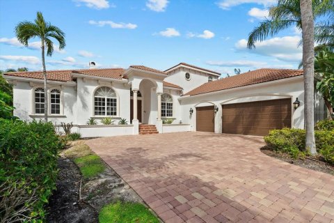 Villa ou maison à vendre à Sarasota, Floride: 5 chambres, 296.82 m2 № 2119765 - photo 2