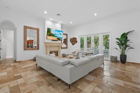 Villa ou maison à vendre à Sarasota, Floride: 5 chambres, 296.82 m2 № 2119765 - photo 5