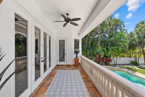 Villa ou maison à vendre à Sarasota, Floride: 5 chambres, 296.82 m2 № 2119765 - photo 8