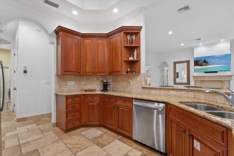 Villa ou maison à vendre à Sarasota, Floride: 5 chambres, 296.82 m2 № 2119765 - photo 21