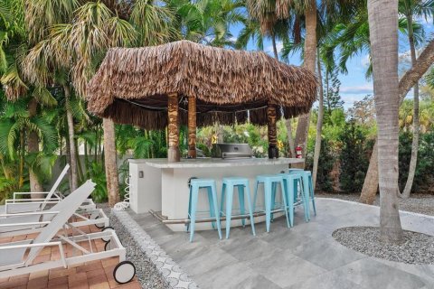 Villa ou maison à vendre à Sarasota, Floride: 5 chambres, 296.82 m2 № 2119765 - photo 15
