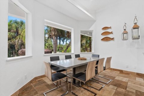 Villa ou maison à vendre à Sarasota, Floride: 5 chambres, 296.82 m2 № 2119765 - photo 18
