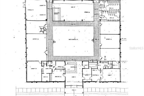 Immobilier commercial à vendre à Moore Haven, Floride: 1158.86 m2 № 2403228 - photo 11