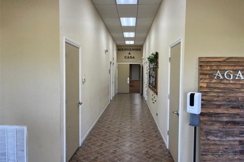 Immobilier commercial à vendre à Moore Haven, Floride: 1158.86 m2 № 2403228 - photo 13