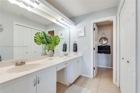 Condominio en venta en Panama City, Florida, 3 dormitorios, 122.82 m2 № 1979900 - foto 19