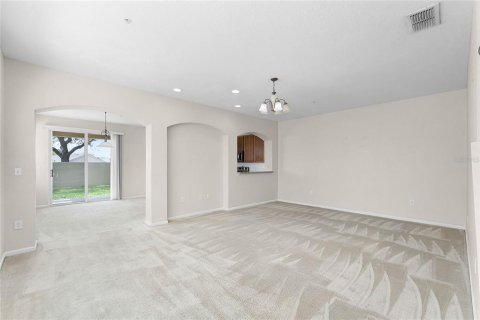 Townhouse in Kissimmee, Florida 3 bedrooms, 193.79 sq.m. № 1569297 - photo 5