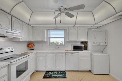 Condominio en venta en West Palm Beach, Florida, 2 dormitorios, 122.26 m2 № 1526027 - foto 13