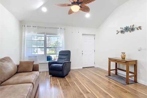 House in Port Charlotte, Florida 1 bedroom, 67.73 sq.m. № 1547737 - photo 9