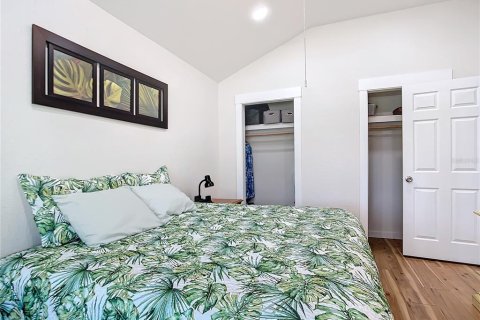 House in Port Charlotte, Florida 1 bedroom, 67.73 sq.m. № 1547737 - photo 12