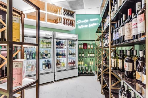 Купить кондоминиум в Майами, Флорида 37.25м2, № 2056600 - фото 28