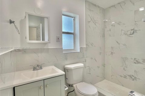 Apartment in North Miami, Florida 51.1 sq.m. № 1987467 - photo 4