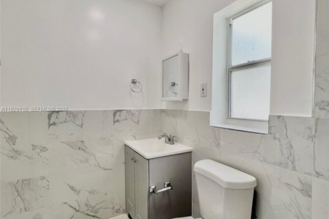 Apartment in North Miami, Florida 51.1 sq.m. № 1987467 - photo 5