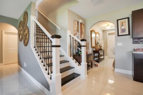 House in Ocala, Florida 5 bedrooms, 247.21 sq.m. № 1900075 - photo 9