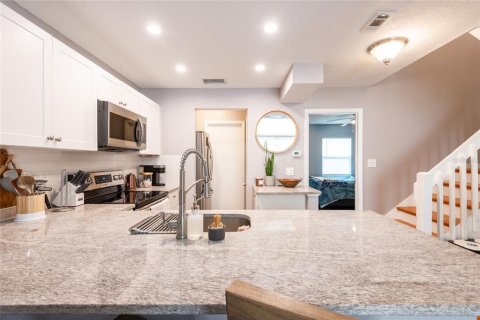 Adosado en venta en Dunedin, Florida, 2 dormitorios, 112.5 m2 № 1902276 - foto 14
