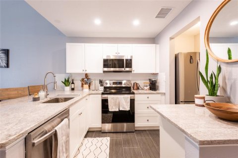 Adosado en venta en Dunedin, Florida, 2 dormitorios, 112.5 m2 № 1902276 - foto 12