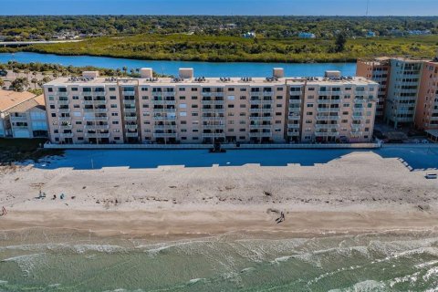 Condo in Indian Shores, Florida, 2 bedrooms  № 1733999 - photo 2