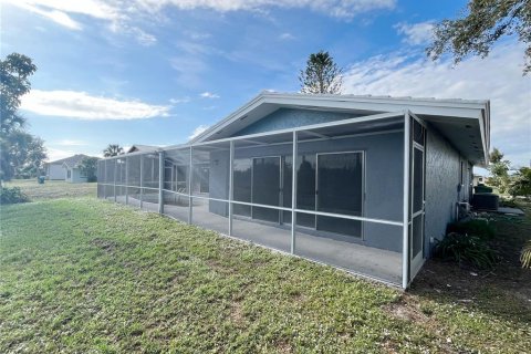 Casa en venta en Rotonda, Florida, 2 dormitorios, 135.17 m2 № 1193091 - foto 4