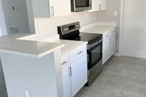 Casa en venta en Rotonda, Florida, 2 dormitorios, 135.17 m2 № 1193091 - foto 9