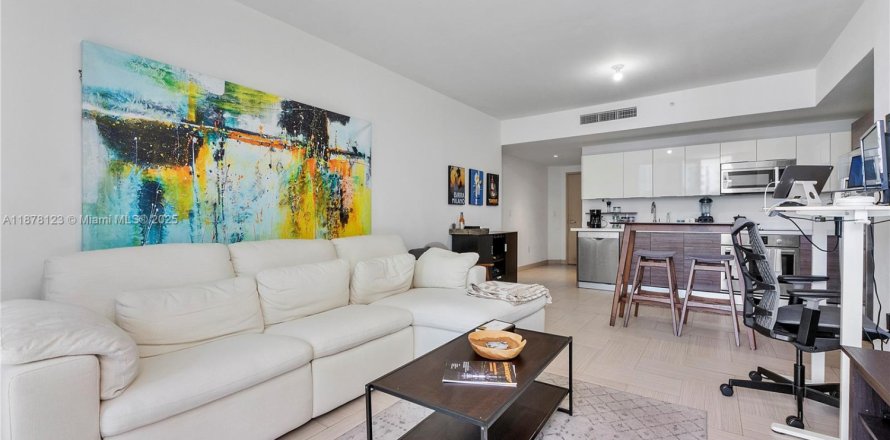 Condo à Miami, Floride, 1 chambre  № 1978752