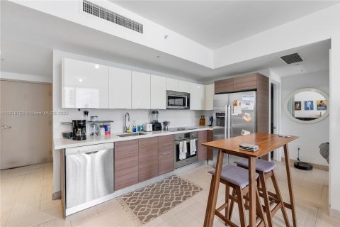 Copropriété à louer à Miami, Floride: 1 chambre, 60.2 m2 № 1978752 - photo 5