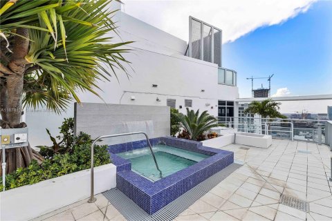 Copropriété à louer à Miami, Floride: 1 chambre, 60.2 m2 № 1978752 - photo 10