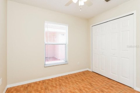 Villa ou maison à louer à Kissimmee, Floride: 3 chambres, 102.38 m2 № 2389070 - photo 13