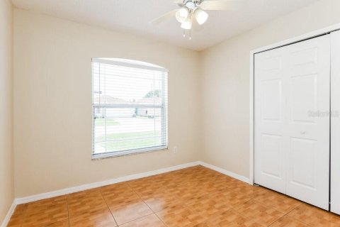 Villa ou maison à louer à Kissimmee, Floride: 3 chambres, 102.38 m2 № 2389070 - photo 14