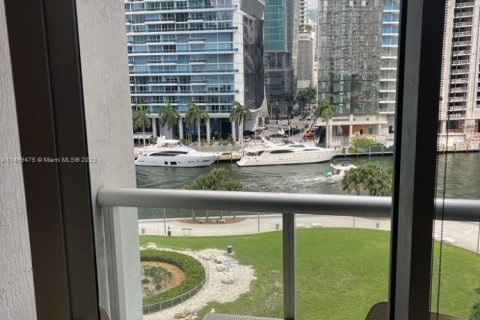 Condominio en venta en Miami, Florida, 55.56 m2 № 1694331 - foto 11