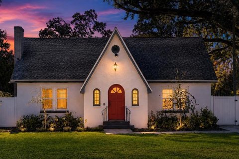 Villa ou maison à Tampa, Floride 5 chambres, 207.36 m2 № 2156213